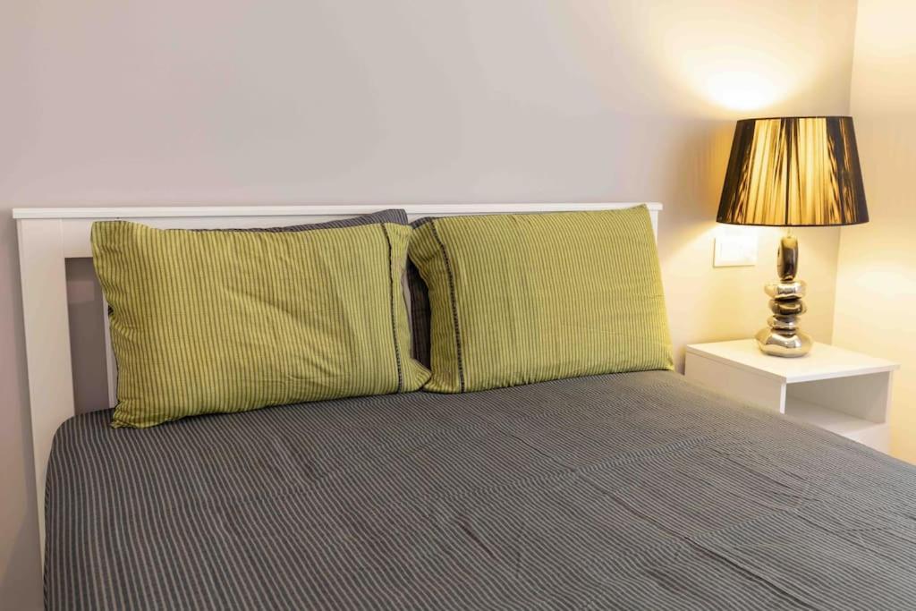 Luxury Cozy Appartment In The City Center Родос Экстерьер фото